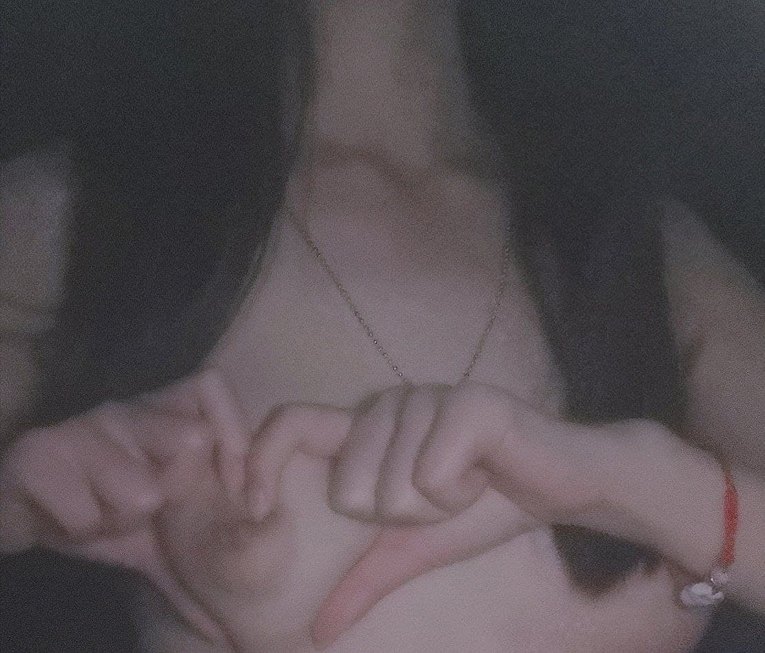 Sayaka, trước khi kết hôn,...